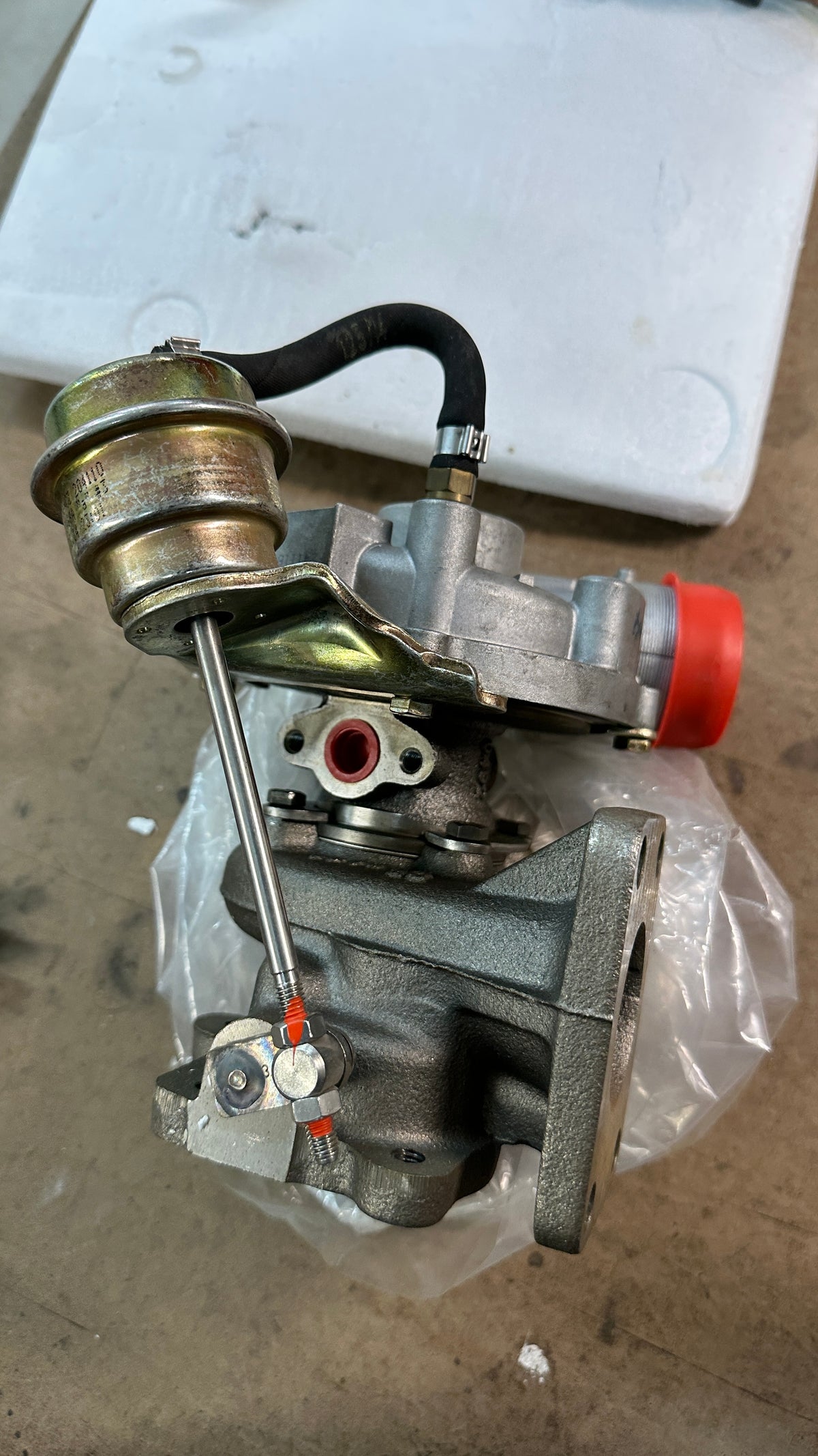 Steyr turbo for SE144E38 diesel engine Part #500246, Borg Warner turbo 2203505/0